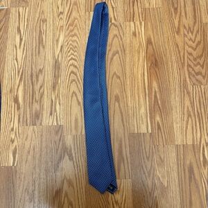 Michael Kors Navy Geometric Tie